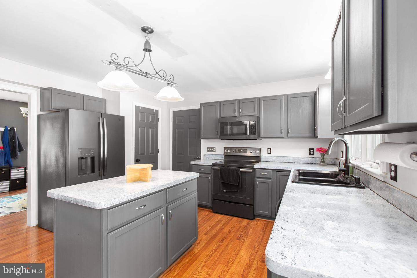 10805 MEADOWLARK LN, SPOTSYLVANIA, Virginia 22553, 4 Bedrooms Bedrooms, ,2 BathroomsBathrooms,Residential,For sale,10805 MEADOWLARK LN,VASP2035276 MLS # VASP2035276