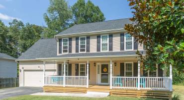 10805 MEADOWLARK LN, SPOTSYLVANIA, Virginia 22553, 4 Bedrooms Bedrooms, ,2 BathroomsBathrooms,Residential,For sale,10805 MEADOWLARK LN,VASP2035276 MLS # VASP2035276