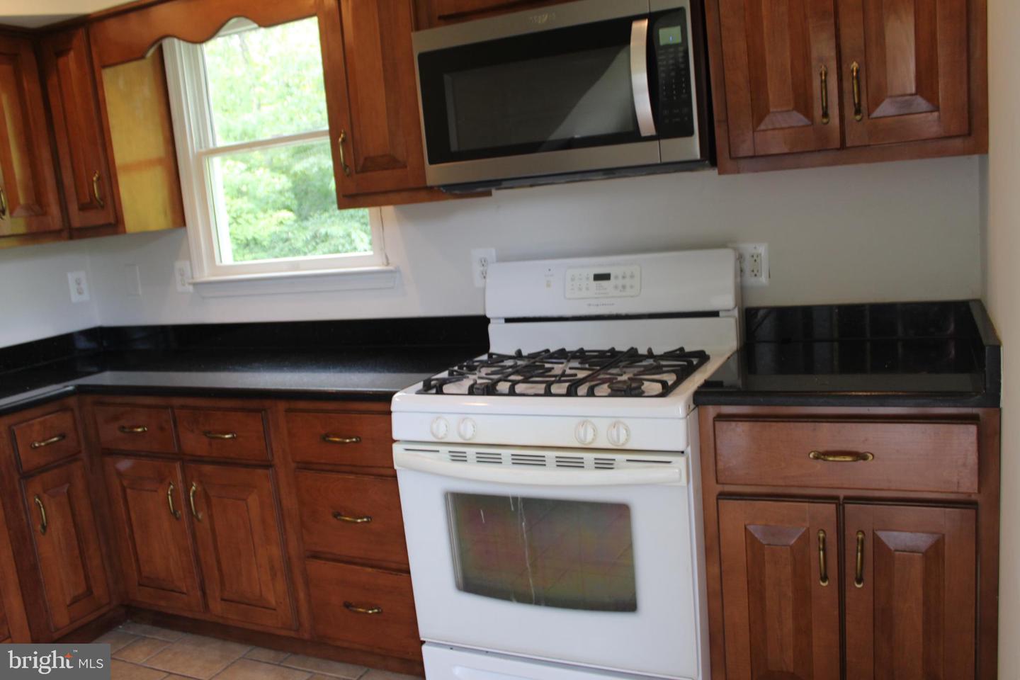 175 OLD CENTREVILLE RD, MANASSAS PARK, Virginia 20111, 2 Bedrooms Bedrooms, ,1 BathroomBathrooms,Residential,For sale,175 OLD CENTREVILLE RD,VAMP2003218 MLS # VAMP2003218