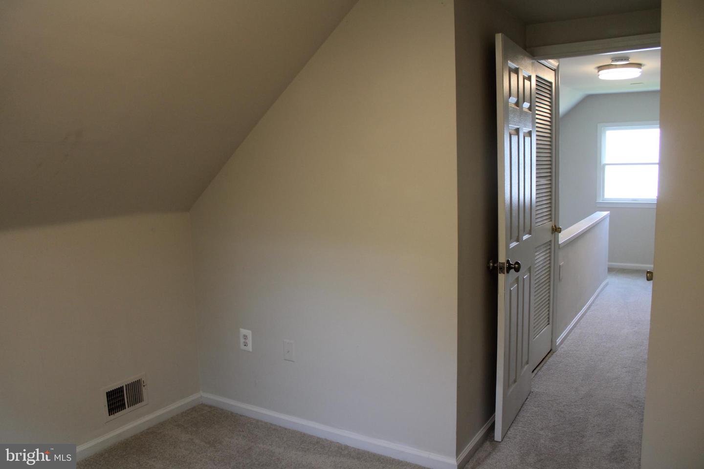 175 OLD CENTREVILLE RD, MANASSAS PARK, Virginia 20111, 2 Bedrooms Bedrooms, ,1 BathroomBathrooms,Residential,For sale,175 OLD CENTREVILLE RD,VAMP2003218 MLS # VAMP2003218