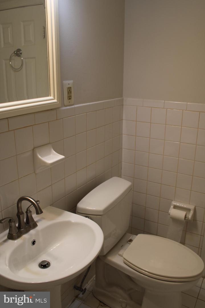 175 OLD CENTREVILLE RD, MANASSAS PARK, Virginia 20111, 2 Bedrooms Bedrooms, ,1 BathroomBathrooms,Residential,For sale,175 OLD CENTREVILLE RD,VAMP2003218 MLS # VAMP2003218