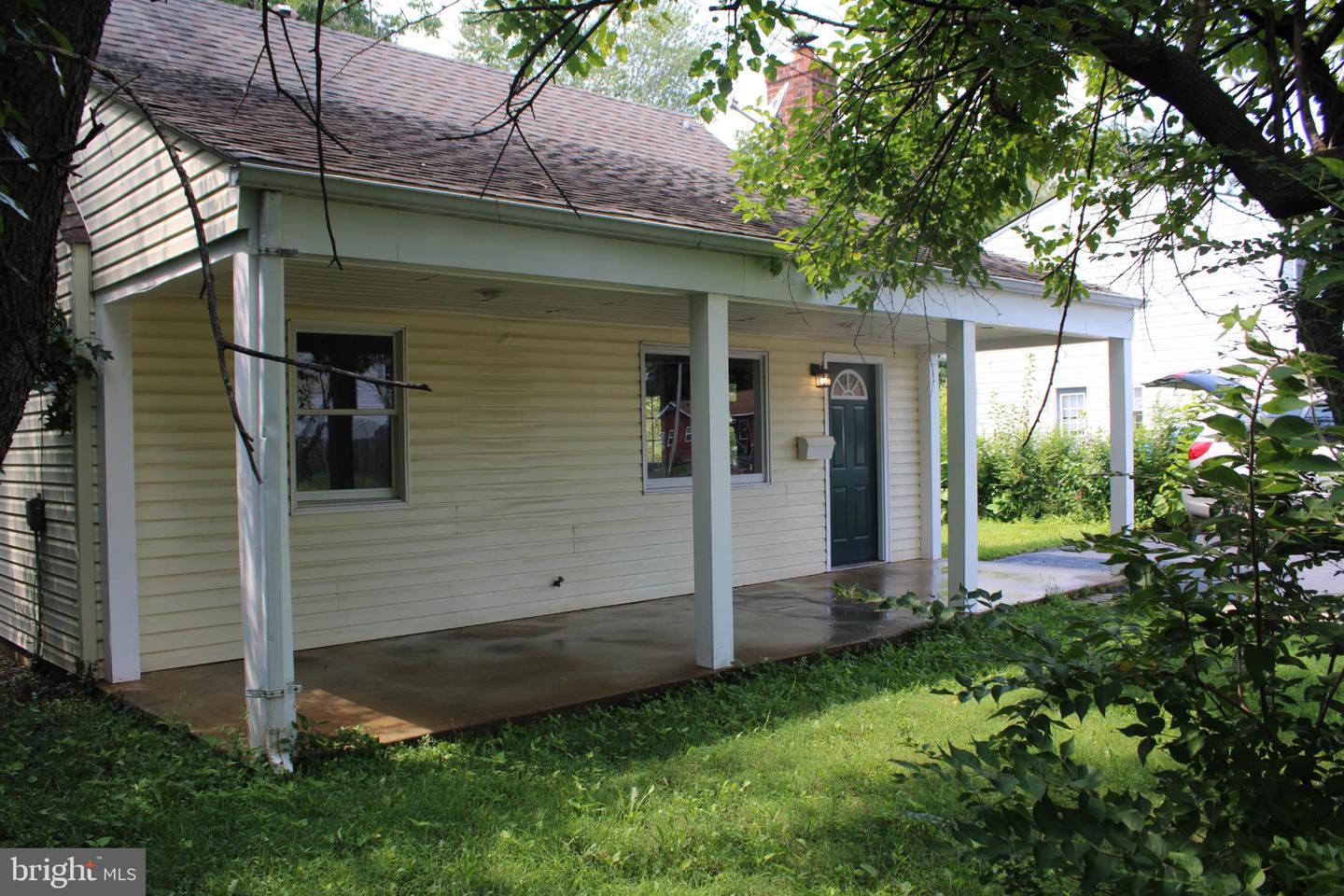 175 OLD CENTREVILLE RD, MANASSAS PARK, Virginia 20111, 2 Bedrooms Bedrooms, ,1 BathroomBathrooms,Residential,For sale,175 OLD CENTREVILLE RD,VAMP2003218 MLS # VAMP2003218