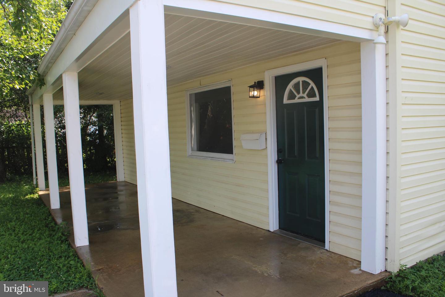 175 OLD CENTREVILLE RD, MANASSAS PARK, Virginia 20111, 2 Bedrooms Bedrooms, ,1 BathroomBathrooms,Residential,For sale,175 OLD CENTREVILLE RD,VAMP2003218 MLS # VAMP2003218