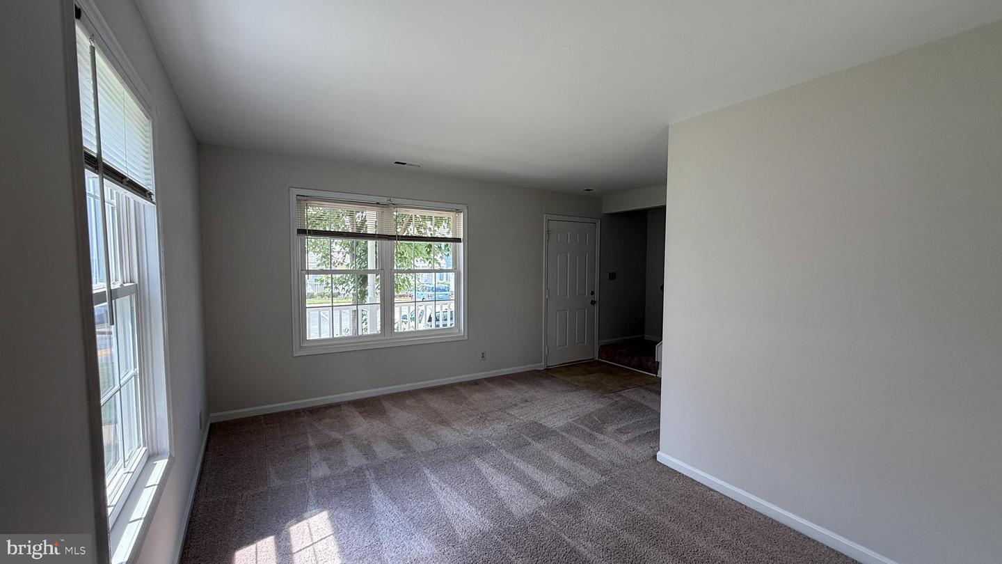 200 SURRY LN #118, STAFFORD, Virginia 22556, 2 Bedrooms Bedrooms, ,1 BathroomBathrooms,Residential,For sale,200 SURRY LN #118,VAST2041612 MLS # VAST2041612
