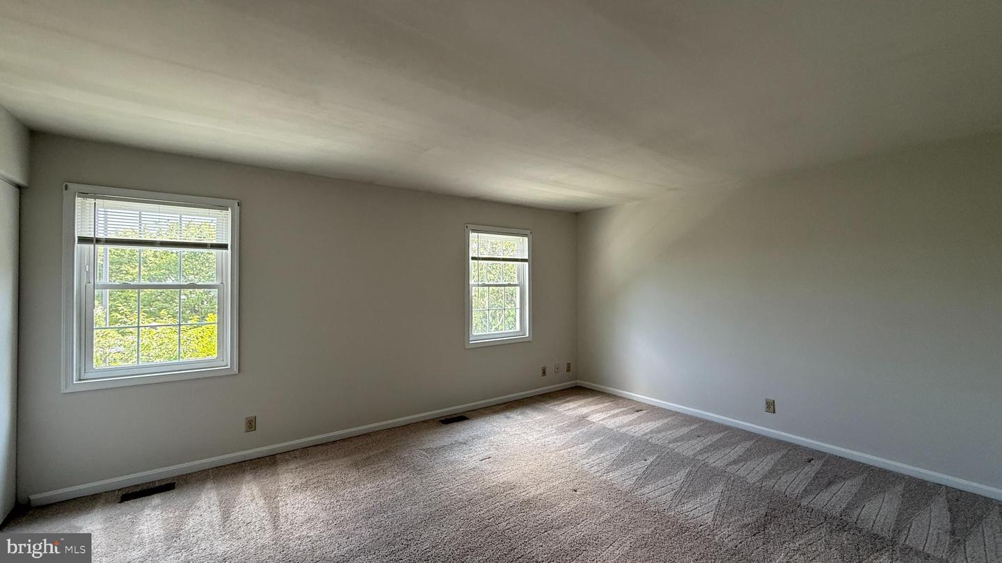 200 SURRY LN #118, STAFFORD, Virginia 22556, 2 Bedrooms Bedrooms, ,1 BathroomBathrooms,Residential,For sale,200 SURRY LN #118,VAST2041612 MLS # VAST2041612