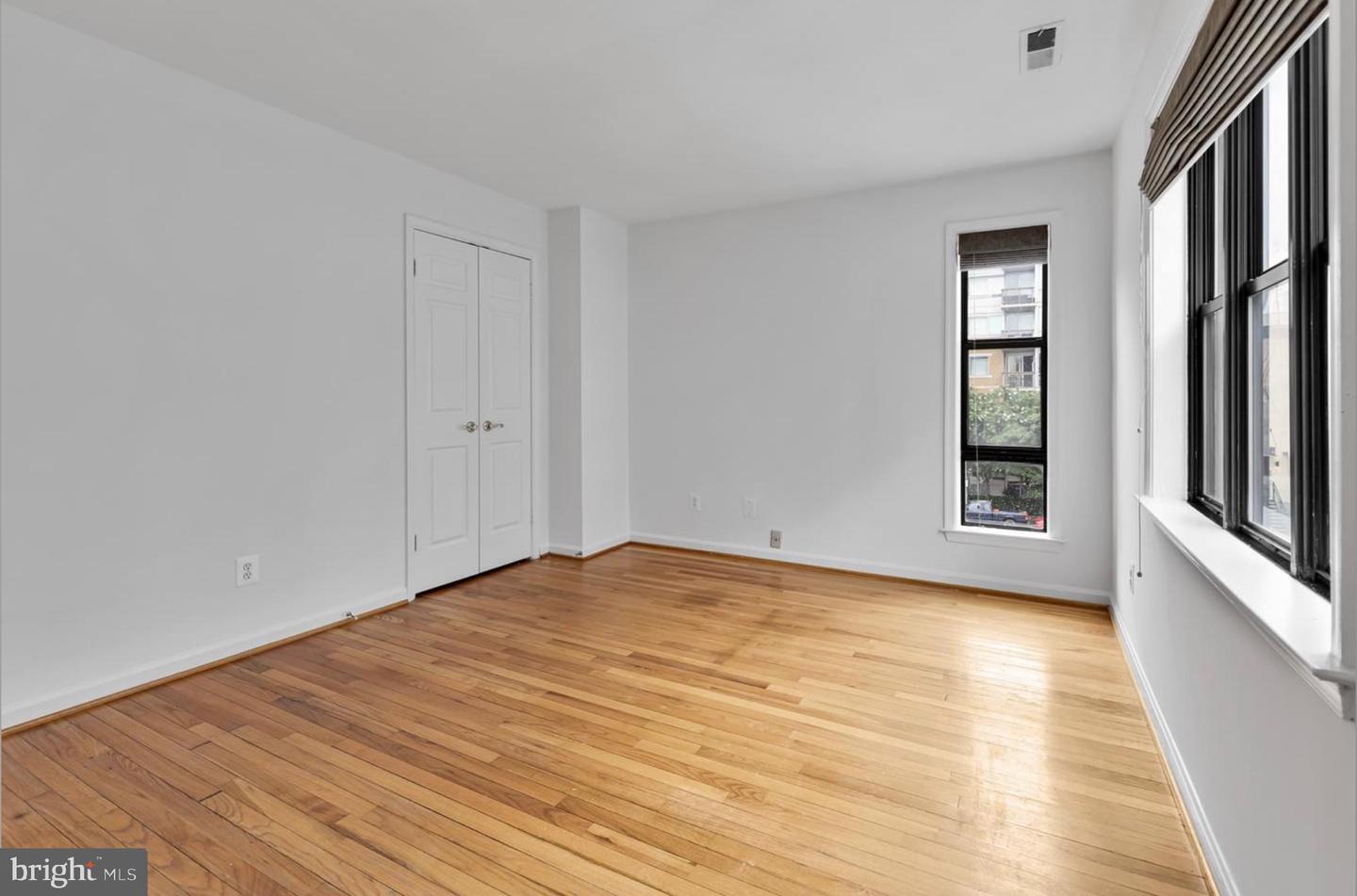 1225 N ST NW #E, WASHINGTON, District Of Columbia 20005, 1 Bedroom Bedrooms, ,1 BathroomBathrooms,Residential,For sale,1225 N ST NW #E,DCDC2214120 MLS # DCDC2214120