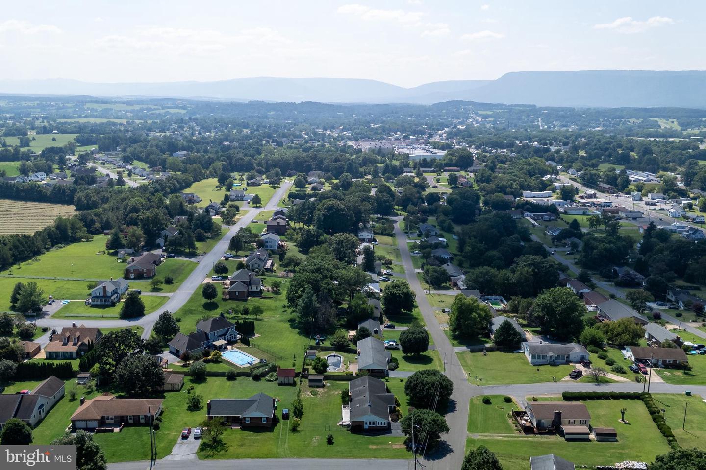 36 CANAAN ST, LURAY, Virginia 22835, 3 Bedrooms Bedrooms, ,3 BathroomsBathrooms,Residential,For sale,36 CANAAN ST,VAPA2005242 MLS # VAPA2005242