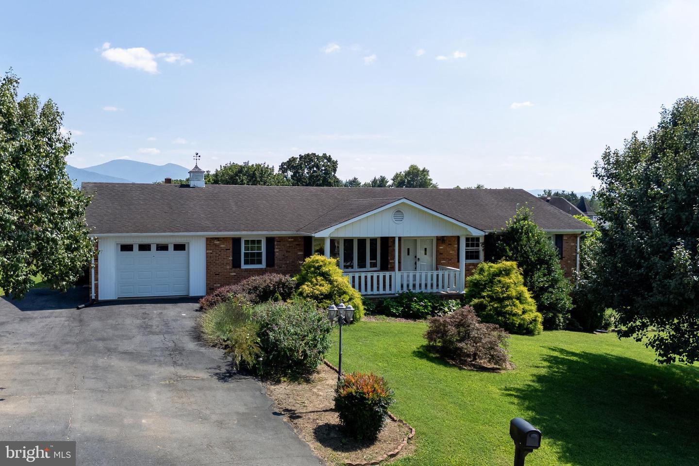 36 CANAAN ST, LURAY, Virginia 22835, 3 Bedrooms Bedrooms, ,3 BathroomsBathrooms,Residential,For sale,36 CANAAN ST,VAPA2005242 MLS # VAPA2005242