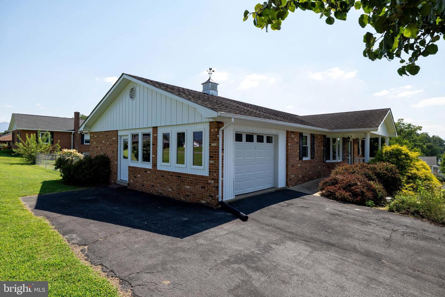 36 CANAAN ST, LURAY, Virginia 22835, 3 Bedrooms Bedrooms, ,3 BathroomsBathrooms,Residential,For sale,36 CANAAN ST,VAPA2005242 MLS # VAPA2005242