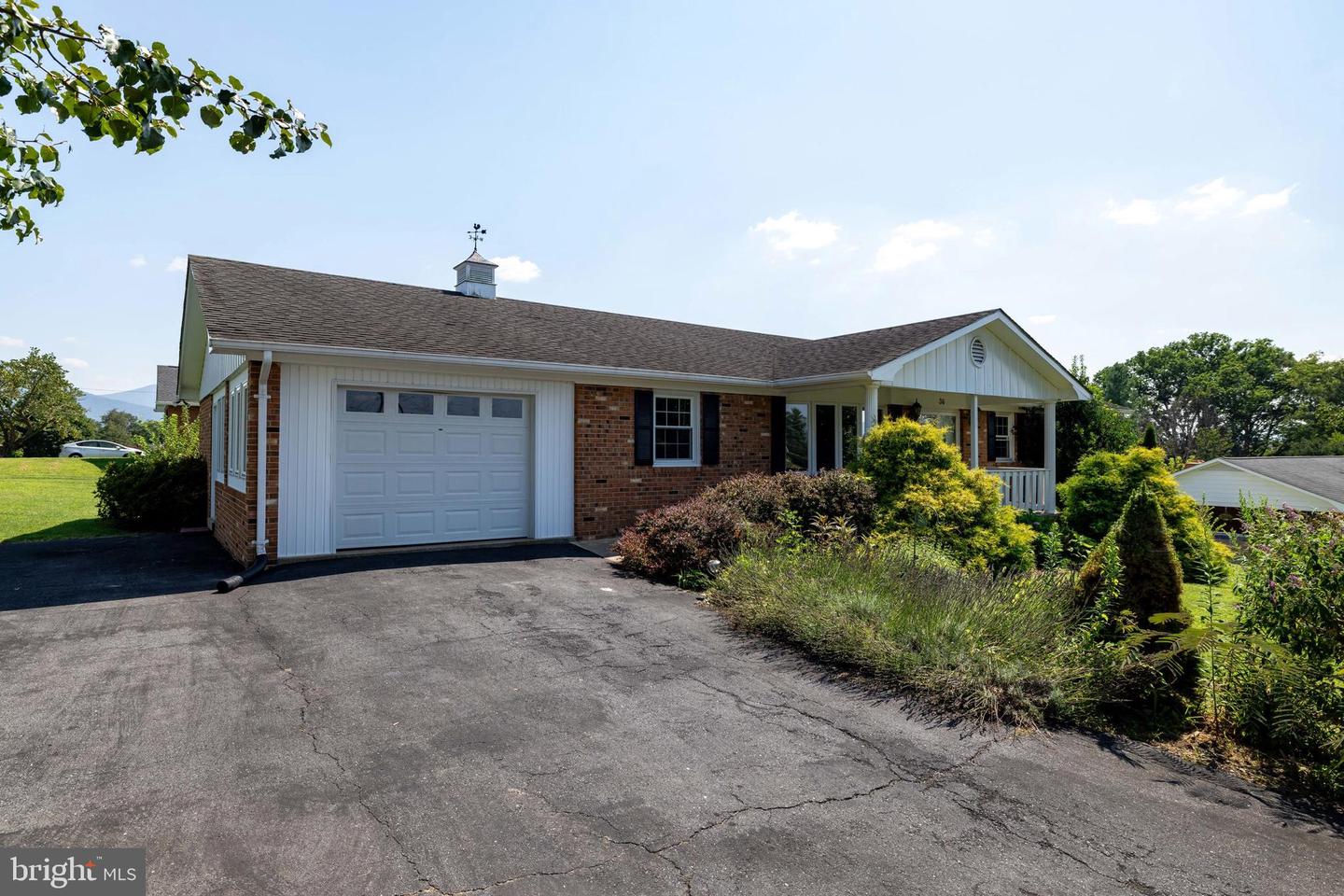 36 CANAAN ST, LURAY, Virginia 22835, 3 Bedrooms Bedrooms, ,3 BathroomsBathrooms,Residential,For sale,36 CANAAN ST,VAPA2005242 MLS # VAPA2005242