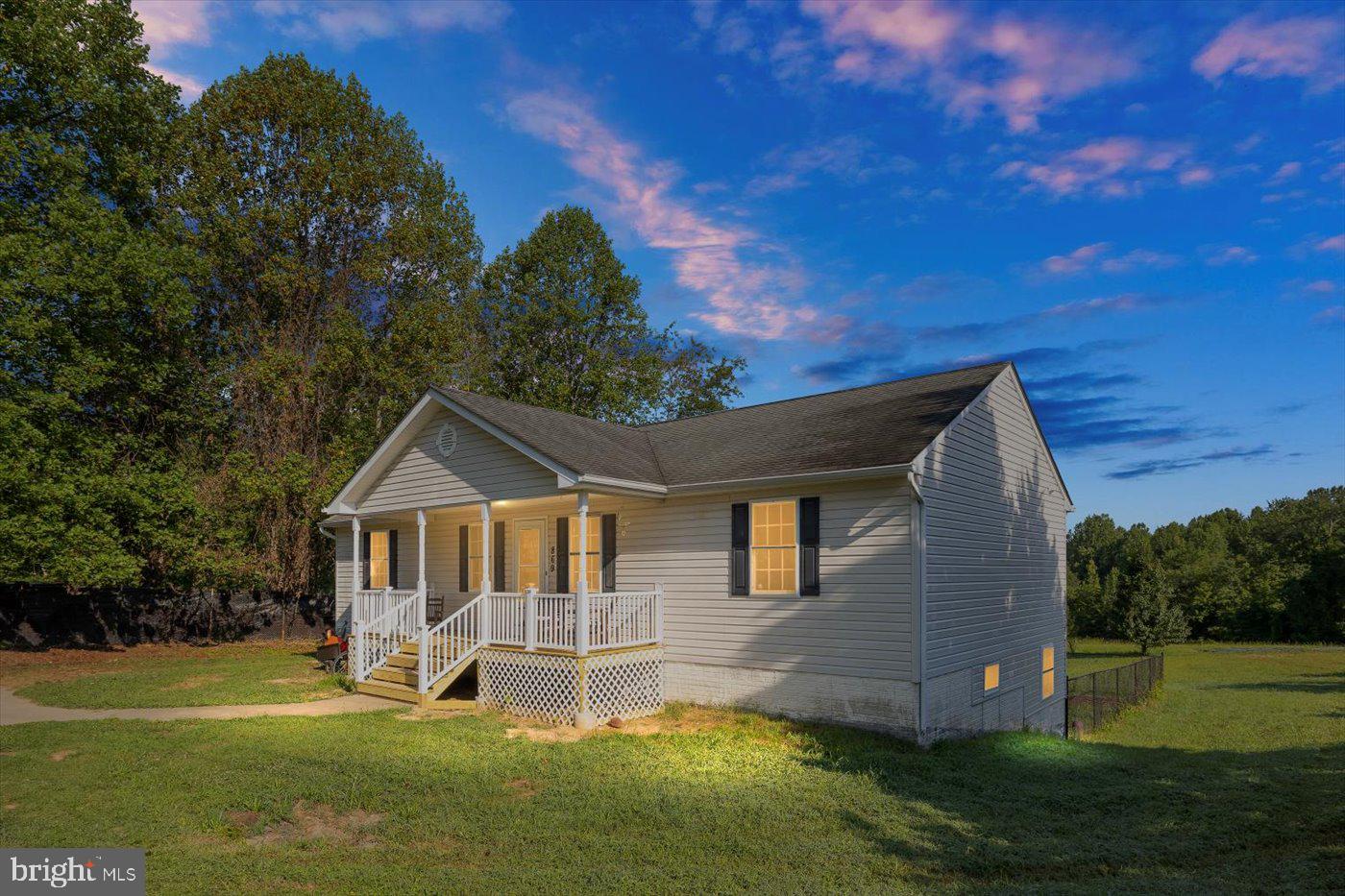 869 KELLOGG MILL RD, FREDERICKSBURG, Virginia 22406, 4 Bedrooms Bedrooms, ,3 BathroomsBathrooms,Residential,For sale,869 KELLOGG MILL RD,VAST2041620 MLS # VAST2041620