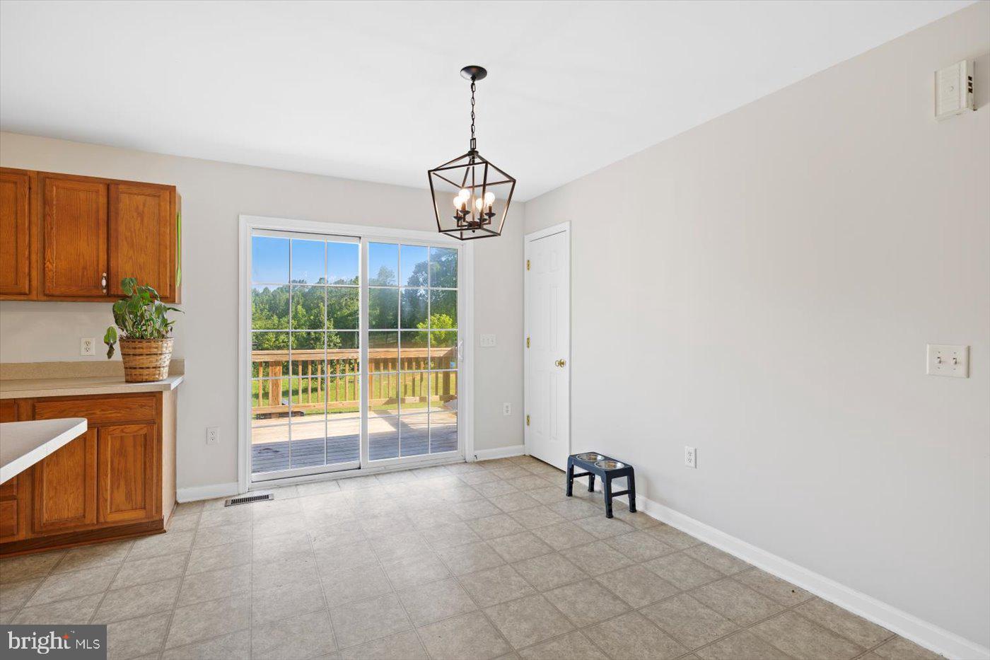 869 KELLOGG MILL RD, FREDERICKSBURG, Virginia 22406, 4 Bedrooms Bedrooms, ,3 BathroomsBathrooms,Residential,For sale,869 KELLOGG MILL RD,VAST2041620 MLS # VAST2041620