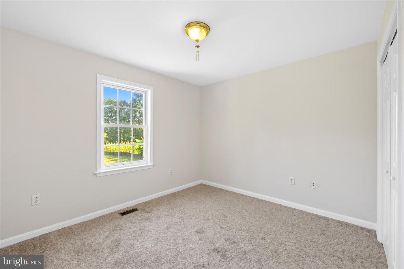 869 KELLOGG MILL RD, FREDERICKSBURG, Virginia 22406, 4 Bedrooms Bedrooms, ,3 BathroomsBathrooms,Residential,For sale,869 KELLOGG MILL RD,VAST2041620 MLS # VAST2041620
