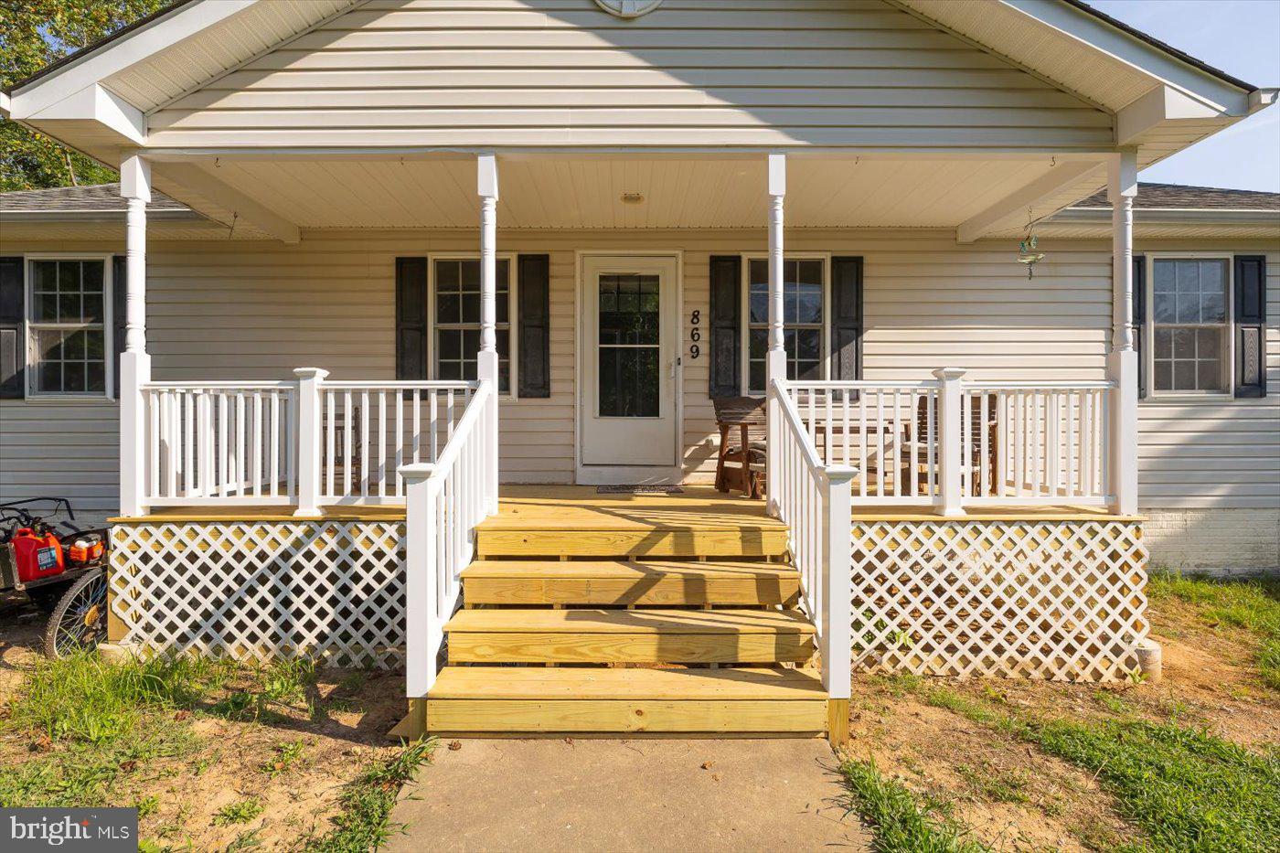 869 KELLOGG MILL RD, FREDERICKSBURG, Virginia 22406, 4 Bedrooms Bedrooms, ,3 BathroomsBathrooms,Residential,For sale,869 KELLOGG MILL RD,VAST2041620 MLS # VAST2041620