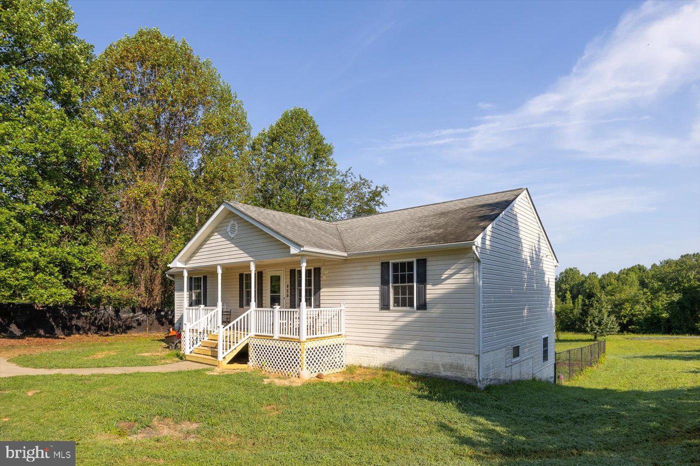 869 KELLOGG MILL RD, FREDERICKSBURG, Virginia 22406, 4 Bedrooms Bedrooms, ,3 BathroomsBathrooms,Residential,For sale,869 KELLOGG MILL RD,VAST2041620 MLS # VAST2041620