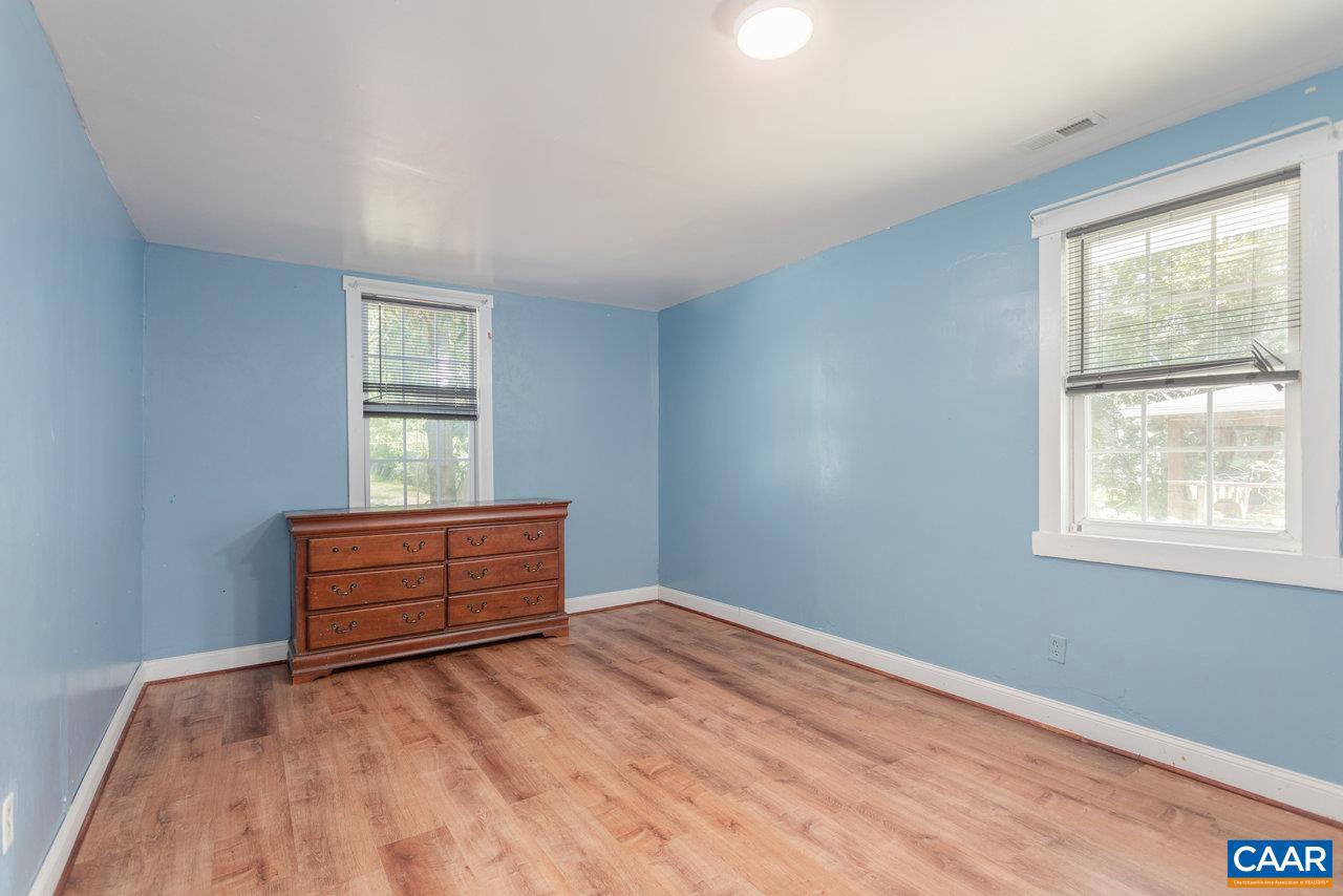 358 E ROCK ST, HARRISONBURG, Virginia 22802, 3 Bedrooms Bedrooms, ,3 BathroomsBathrooms,Residential,For sale,358 E ROCK ST,667569 MLS # 667569
