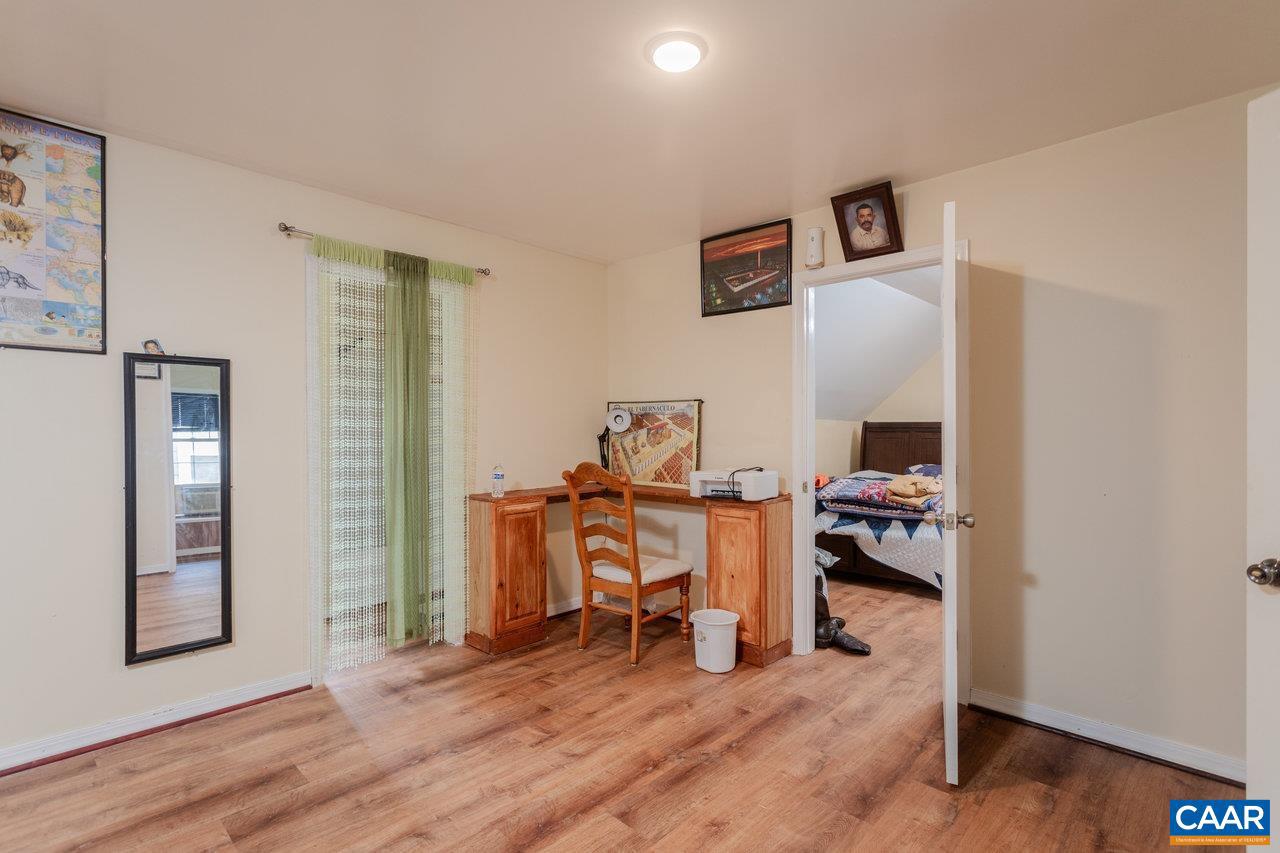 358 E ROCK ST, HARRISONBURG, Virginia 22802, 3 Bedrooms Bedrooms, ,3 BathroomsBathrooms,Residential,For sale,358 E ROCK ST,667569 MLS # 667569