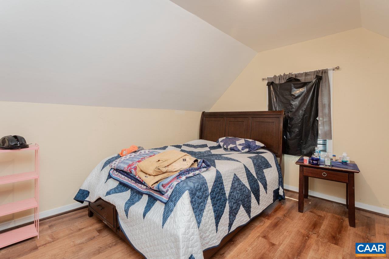 358 E ROCK ST, HARRISONBURG, Virginia 22802, 3 Bedrooms Bedrooms, ,3 BathroomsBathrooms,Residential,For sale,358 E ROCK ST,667569 MLS # 667569