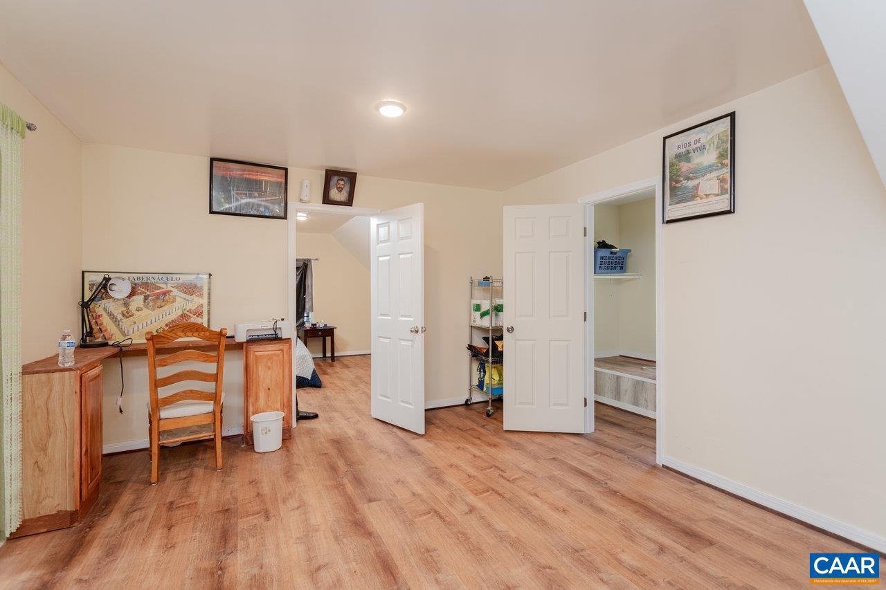 358 E ROCK ST, HARRISONBURG, Virginia 22802, 3 Bedrooms Bedrooms, ,3 BathroomsBathrooms,Residential,For sale,358 E ROCK ST,667569 MLS # 667569