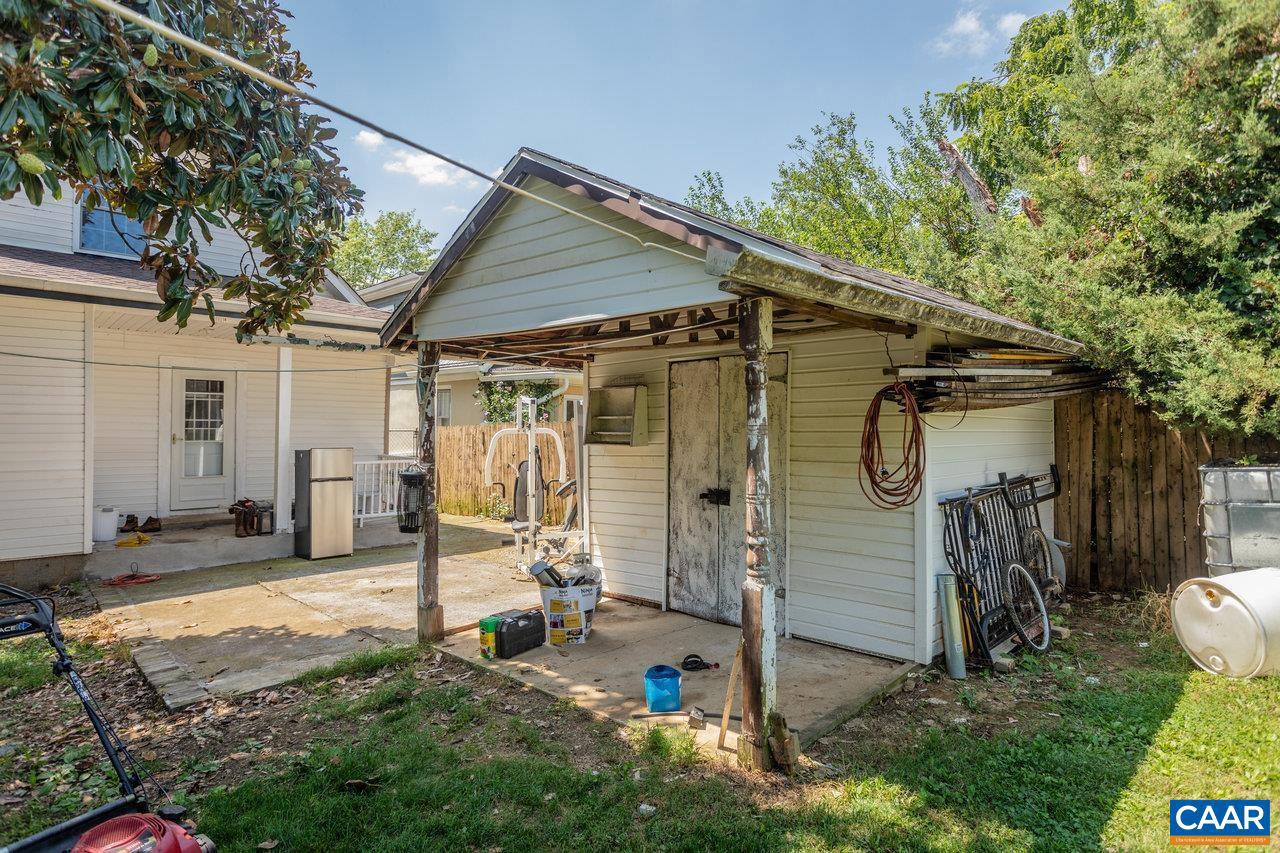 358 E ROCK ST, HARRISONBURG, Virginia 22802, 3 Bedrooms Bedrooms, ,3 BathroomsBathrooms,Residential,For sale,358 E ROCK ST,667569 MLS # 667569