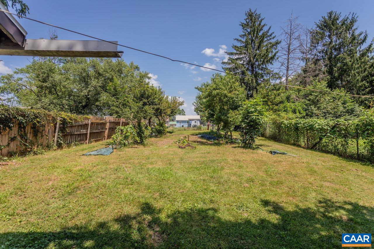 358 E ROCK ST, HARRISONBURG, Virginia 22802, 3 Bedrooms Bedrooms, ,3 BathroomsBathrooms,Residential,For sale,358 E ROCK ST,667569 MLS # 667569