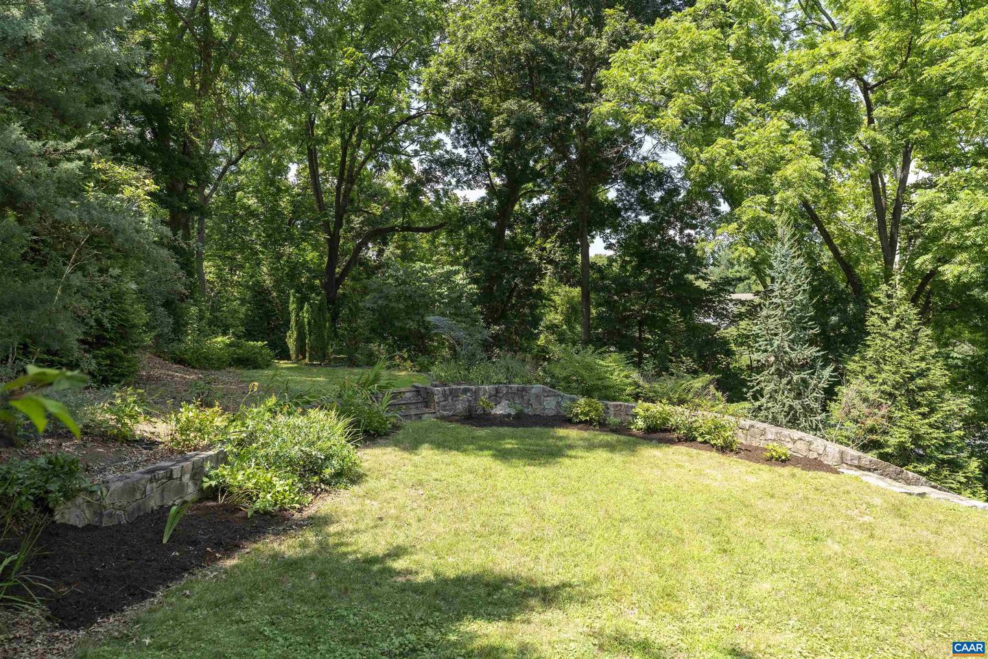 410 HONEYSUCKLE HILL RD, LEXINGTON, Virginia 24450, 4 Bedrooms Bedrooms, ,3 BathroomsBathrooms,Residential,For sale,410 HONEYSUCKLE HILL RD,667570 MLS # 667570