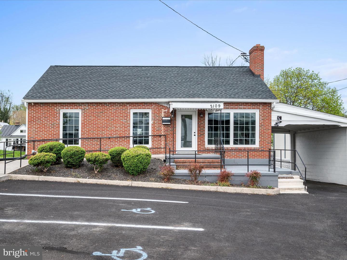 2109 VALLEY AVE, WINCHESTER, Virginia 22601, ,Land,For sale,2109 VALLEY AVE,VAWI2007502 MLS # VAWI2007502