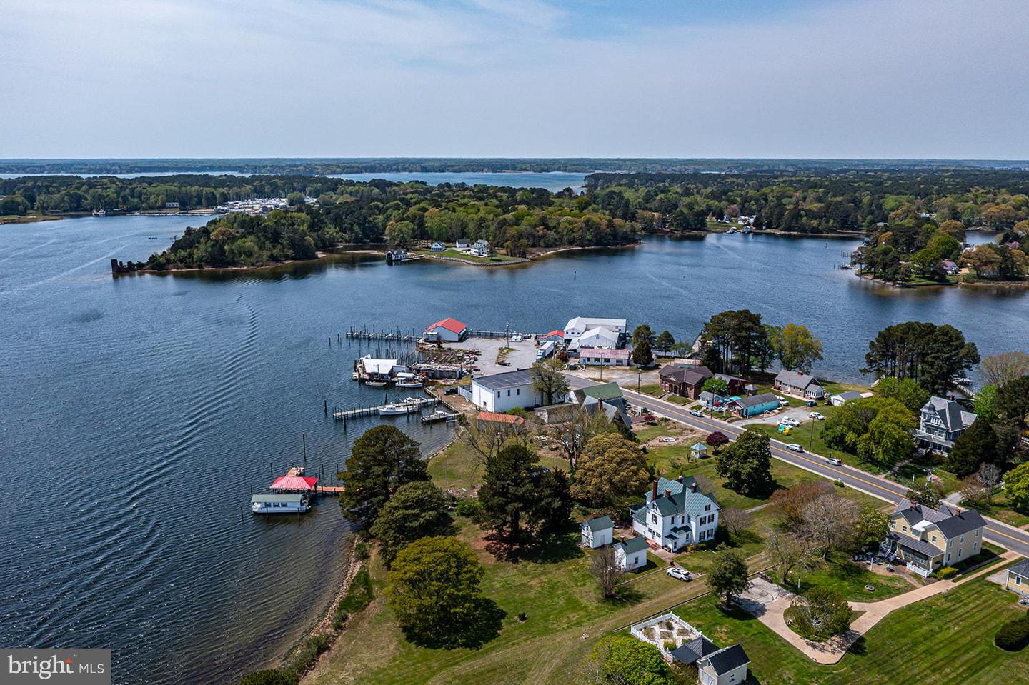 742 MAIN ST, REEDVILLE, Virginia 22539, 3 Bedrooms Bedrooms, ,2 BathroomsBathrooms,Residential,For sale,742 MAIN ST,VANV2001556 MLS # VANV2001556