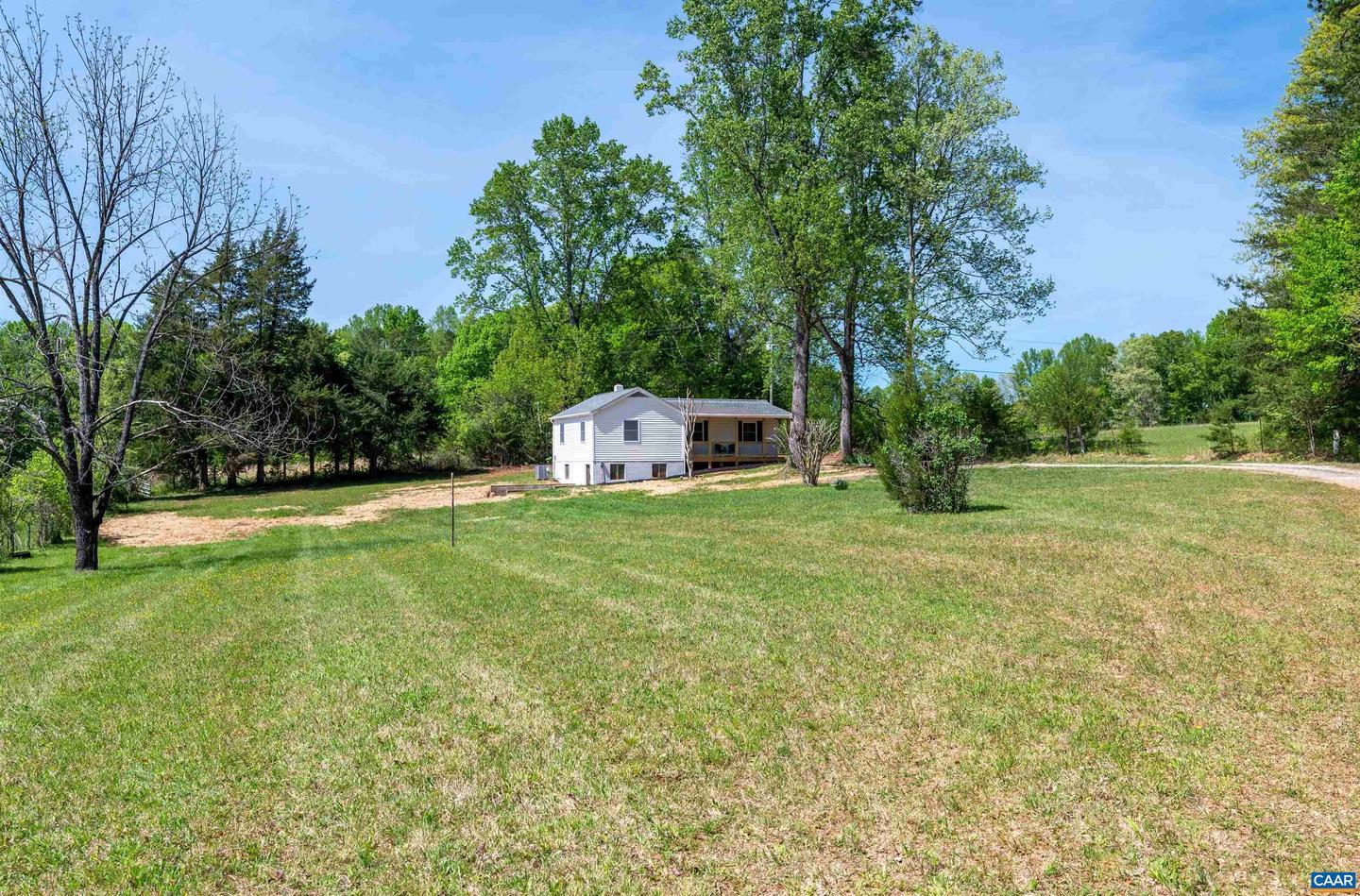 1867 STAGE JUNCTION RD, COLUMBIA, Virginia 23038, 2 Bedrooms Bedrooms, ,1 BathroomBathrooms,Residential,For sale,1867 STAGE JUNCTION RD,663718 MLS # 663718