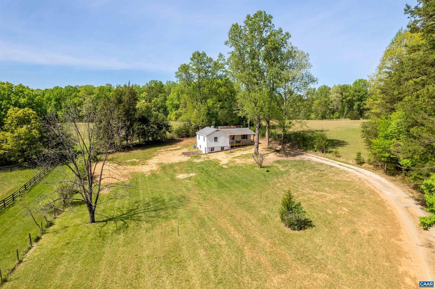 1867 STAGE JUNCTION RD, COLUMBIA, Virginia 23038, 2 Bedrooms Bedrooms, ,1 BathroomBathrooms,Residential,For sale,1867 STAGE JUNCTION RD,663718 MLS # 663718