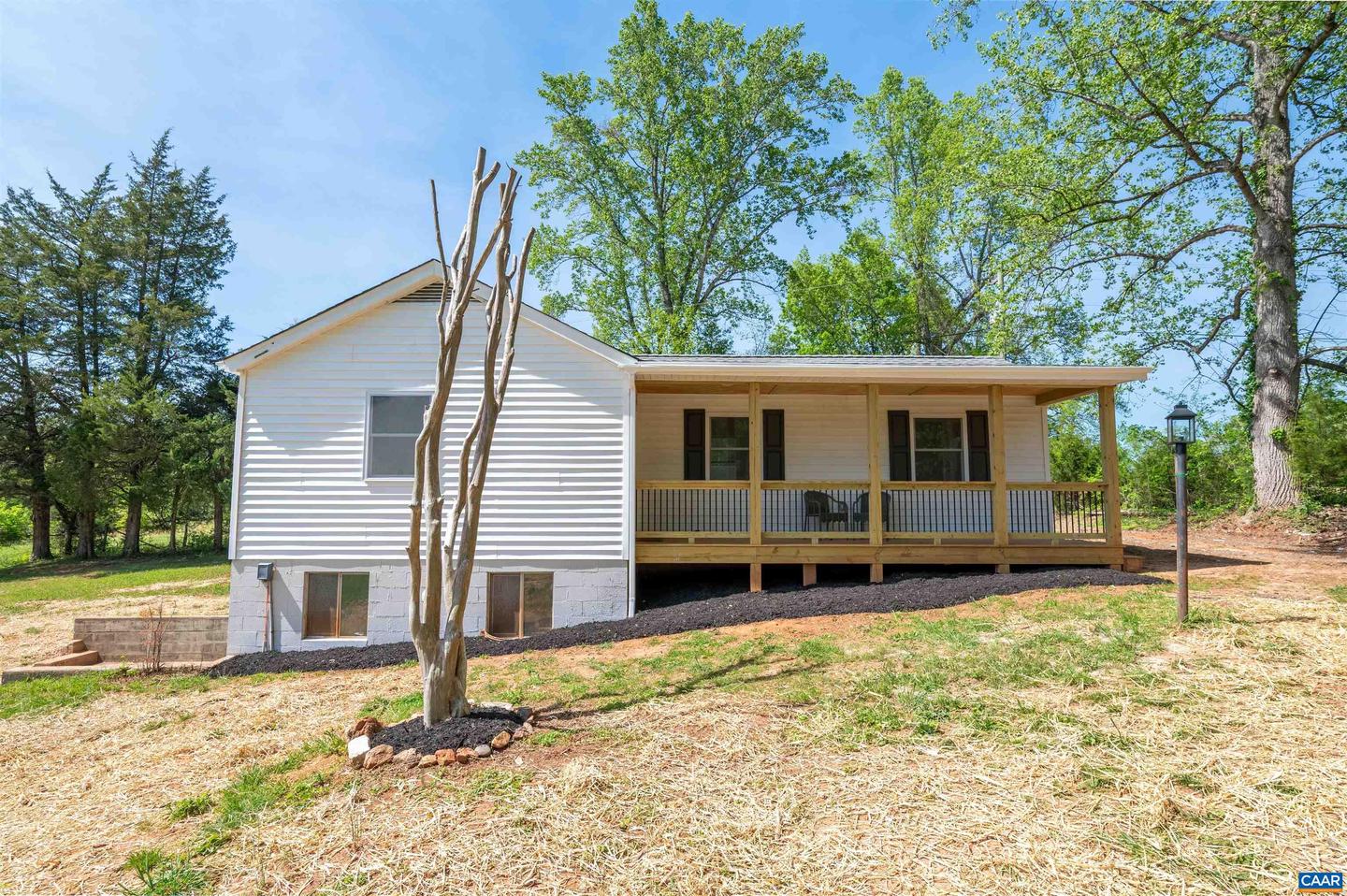 1867 STAGE JUNCTION RD, COLUMBIA, Virginia 23038, 2 Bedrooms Bedrooms, ,1 BathroomBathrooms,Residential,For sale,1867 STAGE JUNCTION RD,663718 MLS # 663718