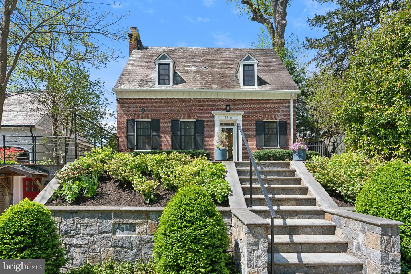 2916 NEW MEXICO AVE NW, WASHINGTON, District Of Columbia 20016, 4 Bedrooms Bedrooms, 16 Rooms Rooms,3 BathroomsBathrooms,Residential,For sale,2916 NEW MEXICO AVE NW,DCDC2197598 MLS # DCDC2197598
