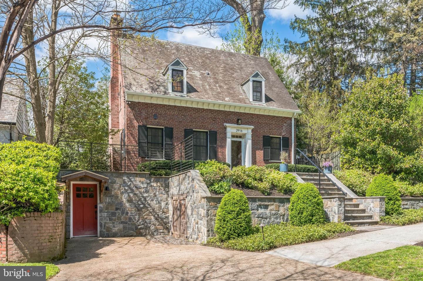 2916 NEW MEXICO AVE NW, WASHINGTON, District Of Columbia 20016, 4 Bedrooms Bedrooms, 16 Rooms Rooms,3 BathroomsBathrooms,Residential,For sale,2916 NEW MEXICO AVE NW,DCDC2197598 MLS # DCDC2197598