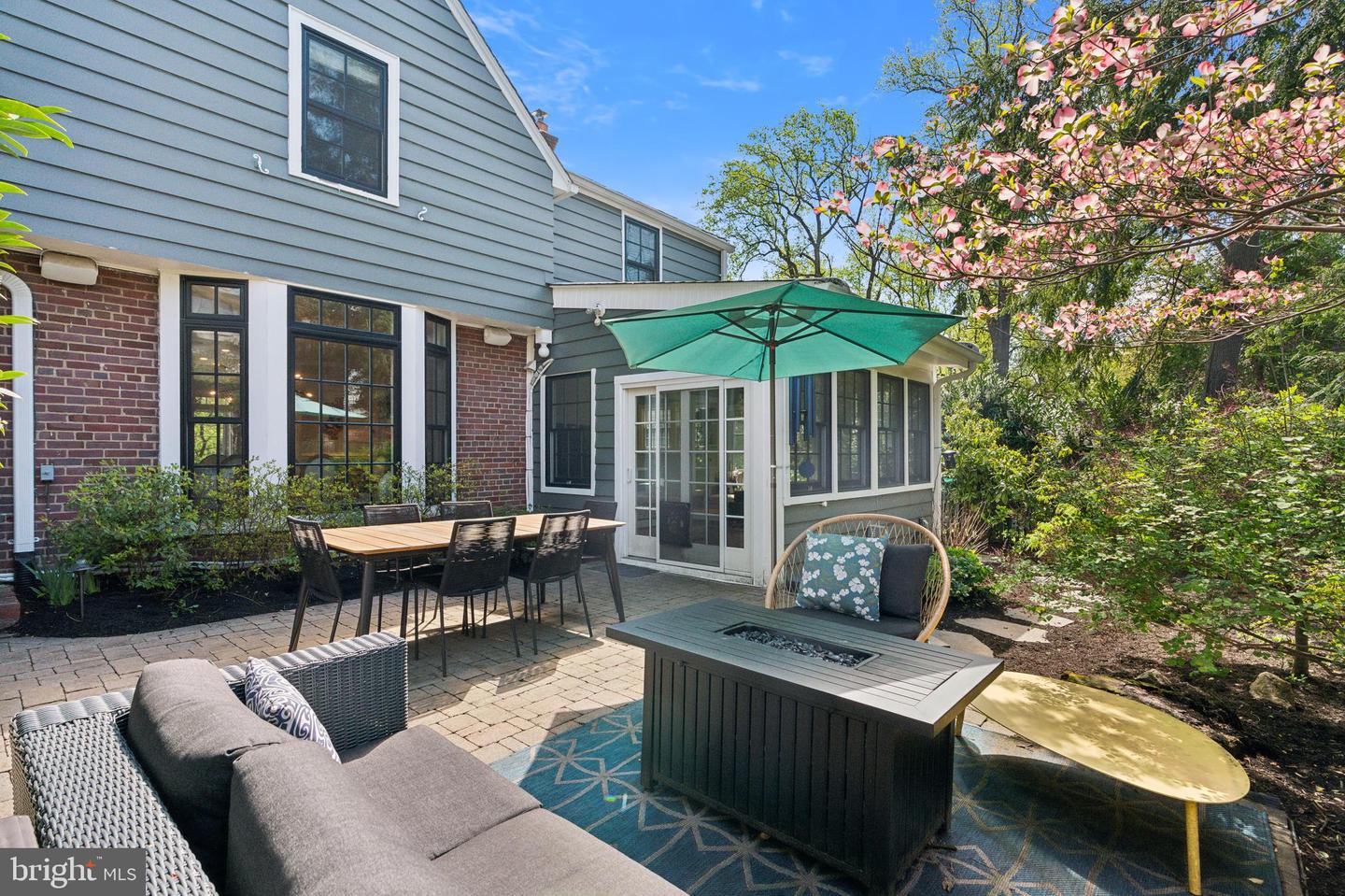 2916 NEW MEXICO AVE NW, WASHINGTON, District Of Columbia 20016, 4 Bedrooms Bedrooms, 16 Rooms Rooms,3 BathroomsBathrooms,Residential,For sale,2916 NEW MEXICO AVE NW,DCDC2197598 MLS # DCDC2197598