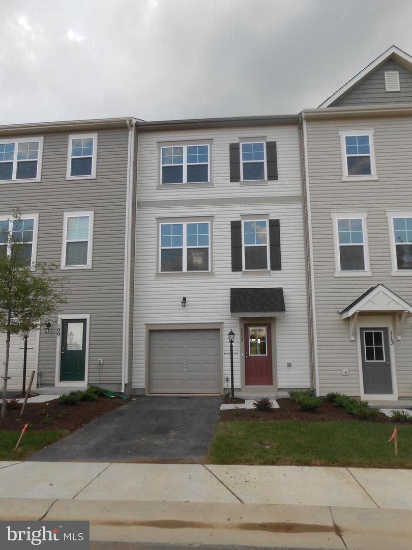 111 FADING STAR, STEPHENSON, Virginia 22656, 3 Bedrooms Bedrooms, ,2 BathroomsBathrooms,Residential,For sale,111 FADING STAR,VAFV2034222 MLS # VAFV2034222
