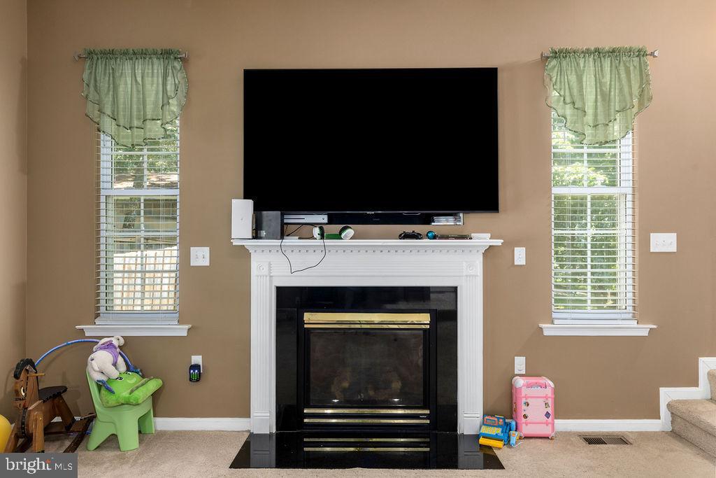 12407 SALIENT LN, SPOTSYLVANIA, Virginia 22551, 3 Bedrooms Bedrooms, ,2 BathroomsBathrooms,Residential,For sale,12407 SALIENT LN,VASP2033544 MLS # VASP2033544