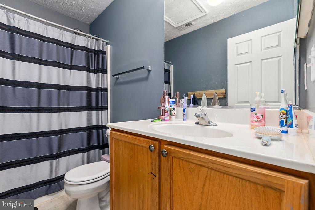 12407 SALIENT LN, SPOTSYLVANIA, Virginia 22551, 3 Bedrooms Bedrooms, ,2 BathroomsBathrooms,Residential,For sale,12407 SALIENT LN,VASP2033544 MLS # VASP2033544