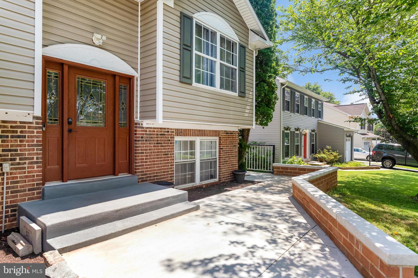 5577 ROUNDTREE DR, WOODBRIDGE, Virginia 22193, 4 Bedrooms Bedrooms, ,2 BathroomsBathrooms,Residential,For sale,5577 ROUNDTREE DR,VAPW2095942 MLS # VAPW2095942