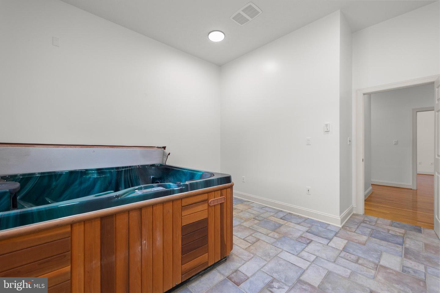 177 HATCHER DR, FRONT ROYAL, Virginia 22630, 4 Bedrooms Bedrooms, 12 Rooms Rooms,4 BathroomsBathrooms,Residential,For sale,177 HATCHER DR,VAWR2011552 MLS # VAWR2011552