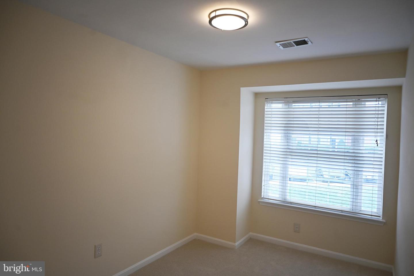 242 KIRBY ST, MANASSAS PARK, Virginia 20111, 3 Bedrooms Bedrooms, ,3 BathroomsBathrooms,Residential,For sale,242 KIRBY ST,VAMP2003140 MLS # VAMP2003140
