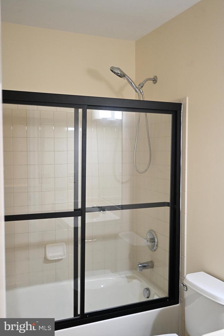 242 KIRBY ST, MANASSAS PARK, Virginia 20111, 3 Bedrooms Bedrooms, ,3 BathroomsBathrooms,Residential,For sale,242 KIRBY ST,VAMP2003140 MLS # VAMP2003140
