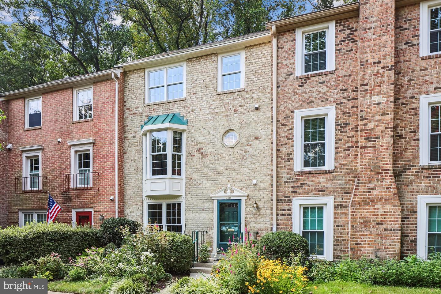 4622 BRIAR PATCH CT, FAIRFAX, Virginia 22032, 3 Bedrooms Bedrooms, ,2 BathroomsBathrooms,Residential,For sale,4622 BRIAR PATCH CT,VAFX2253452 MLS # VAFX2253452