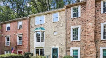 4622 BRIAR PATCH CT, FAIRFAX, Virginia 22032, 3 Bedrooms Bedrooms, ,2 BathroomsBathrooms,Residential,For sale,4622 BRIAR PATCH CT,VAFX2253452 MLS # VAFX2253452