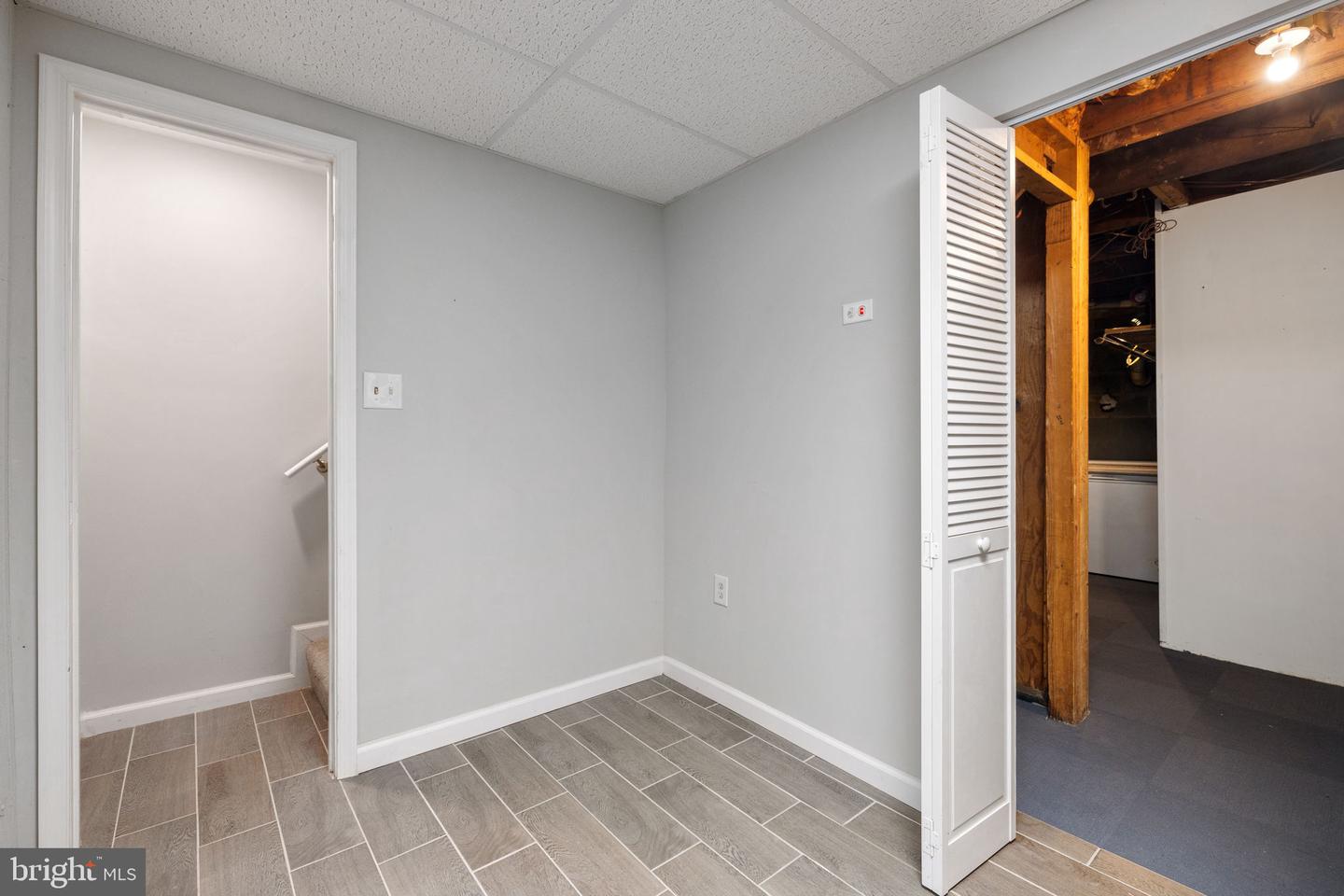 247 MARSDEN HEIGHTS RD, LINDEN, Virginia 22642, 4 Bedrooms Bedrooms, ,2 BathroomsBathrooms,Residential,For sale,247 MARSDEN HEIGHTS RD,VAWR2011626 MLS # VAWR2011626