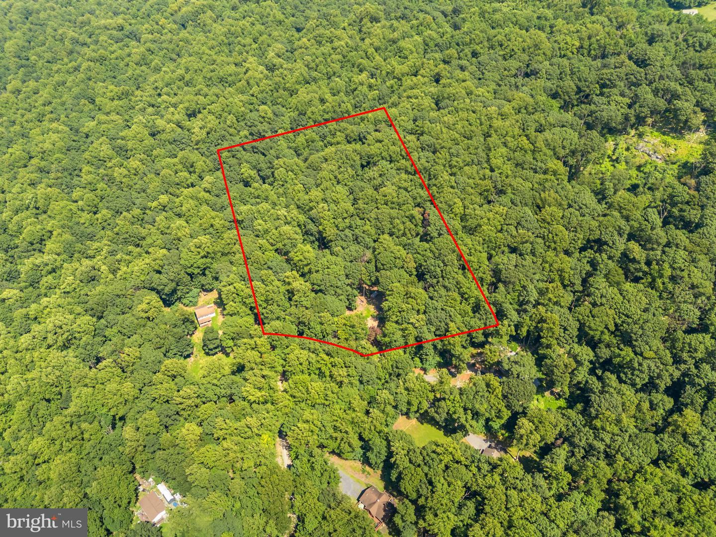 247 MARSDEN HEIGHTS RD, LINDEN, Virginia 22642, 4 Bedrooms Bedrooms, ,2 BathroomsBathrooms,Residential,For sale,247 MARSDEN HEIGHTS RD,VAWR2011626 MLS # VAWR2011626