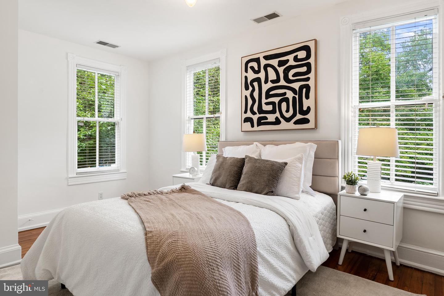 2429 TUNLAW RD NW, WASHINGTON, District Of Columbia 20007, 4 Bedrooms Bedrooms, ,2 BathroomsBathrooms,Residential,For sale,2429 TUNLAW RD NW,DCDC2209706 MLS # DCDC2209706