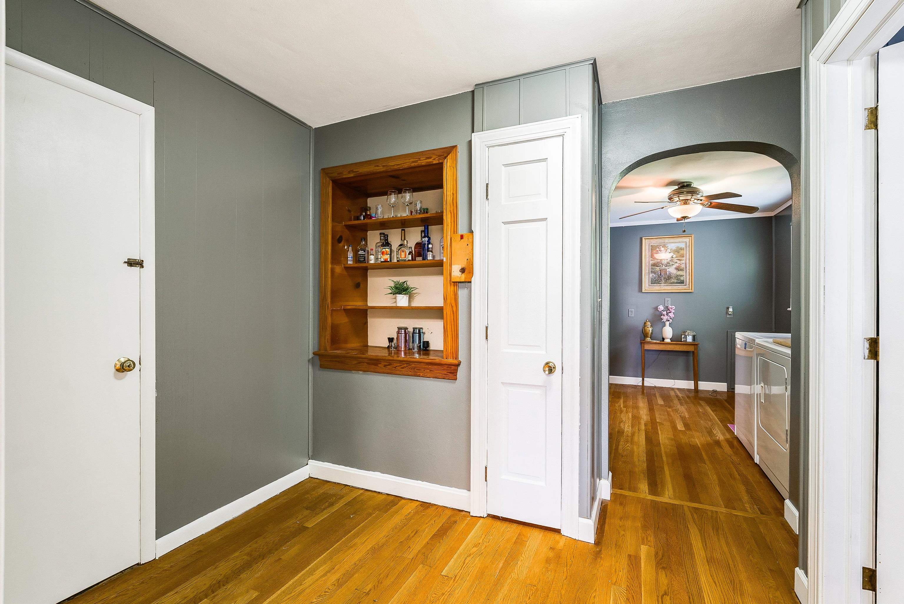 17 MOUNTAIN VIEW DR, VERONA, Virginia 24482, 4 Bedrooms Bedrooms, ,2 BathroomsBathrooms,Residential,17 MOUNTAIN VIEW DR,667581 MLS # 667581