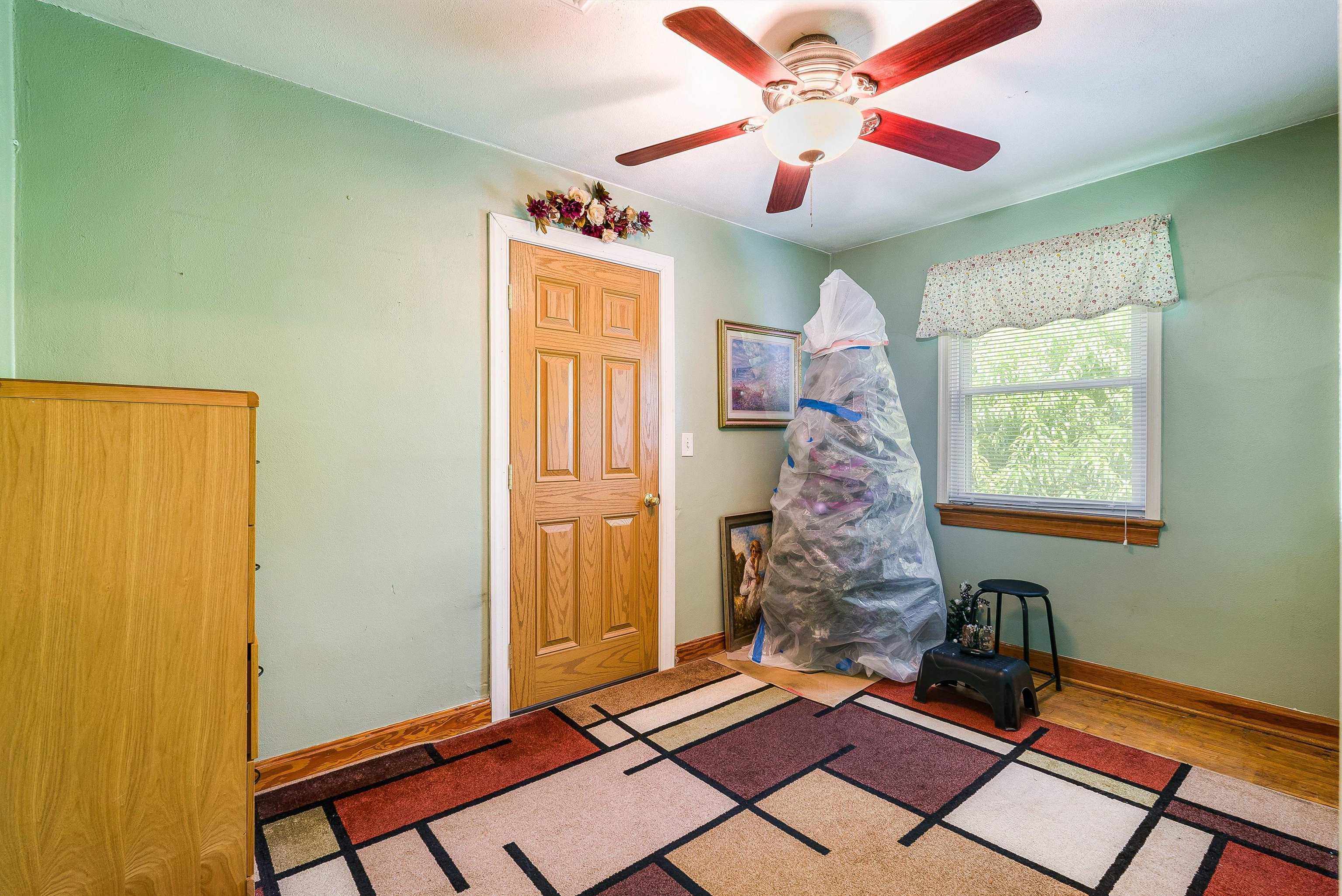 17 MOUNTAIN VIEW DR, VERONA, Virginia 24482, 4 Bedrooms Bedrooms, ,2 BathroomsBathrooms,Residential,17 MOUNTAIN VIEW DR,667581 MLS # 667581
