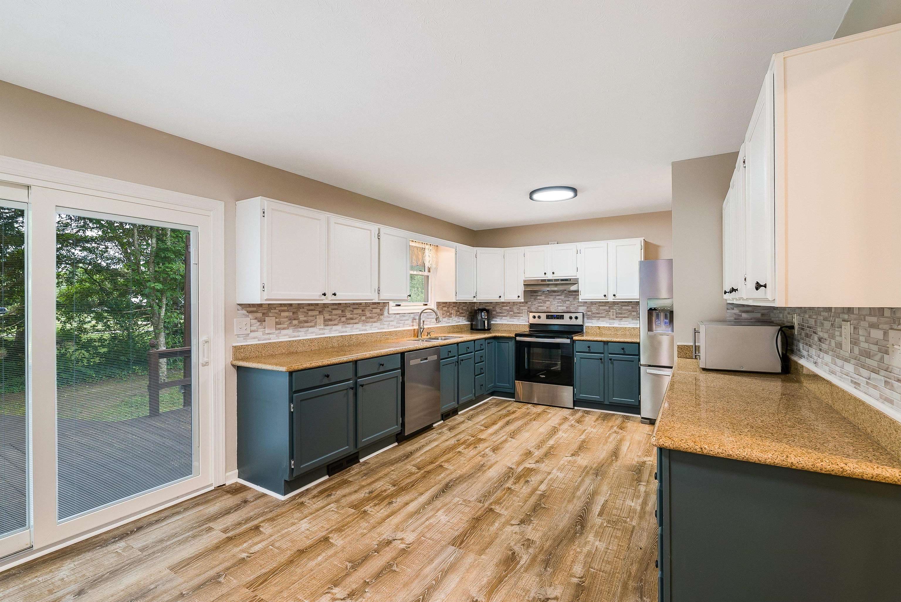 66 DENONCOURT LN, STUARTS DRAFT, Virginia 24477, 5 Bedrooms Bedrooms, ,2 BathroomsBathrooms,Residential,66 DENONCOURT LN,667586 MLS # 667586