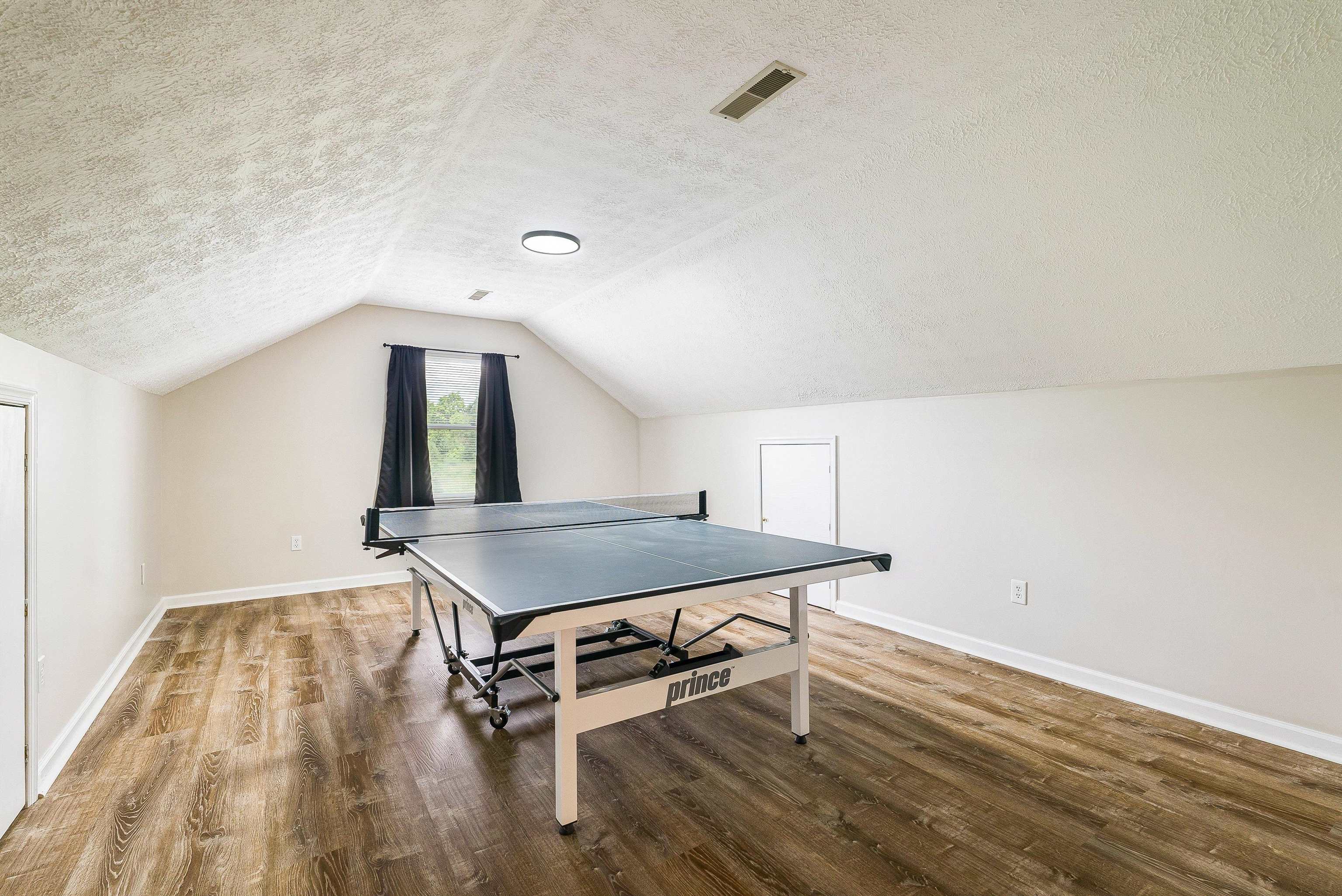 66 DENONCOURT LN, STUARTS DRAFT, Virginia 24477, 5 Bedrooms Bedrooms, ,2 BathroomsBathrooms,Residential,66 DENONCOURT LN,667586 MLS # 667586